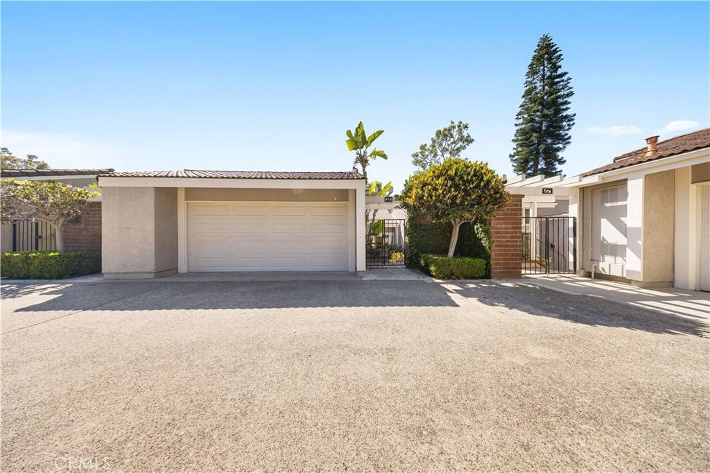 15 Valley View, Irvine, CA 92612