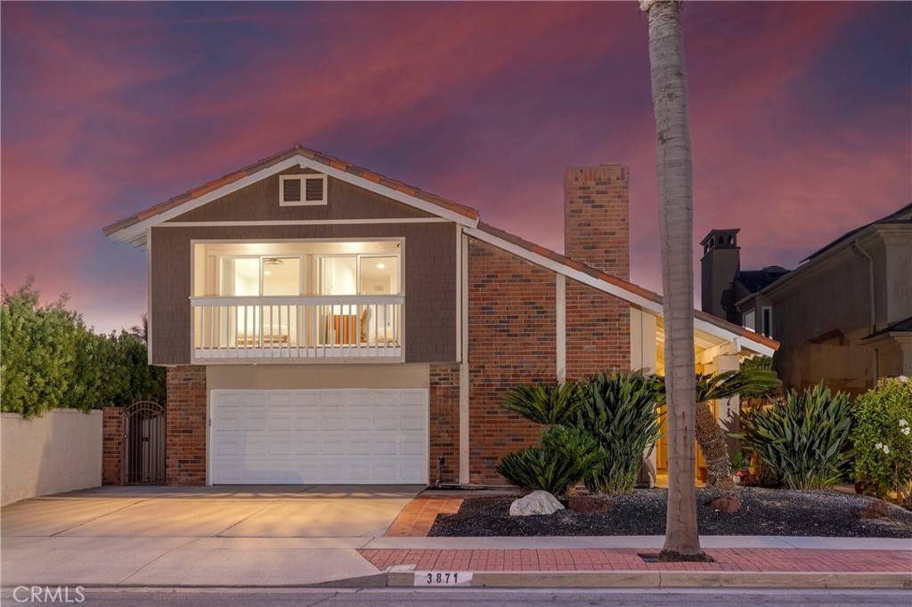 3871 Mistral DR, Huntington Beach, CA 92649