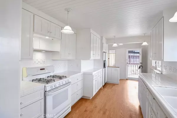 Laguna Beach, CA 92651,625 High Dr