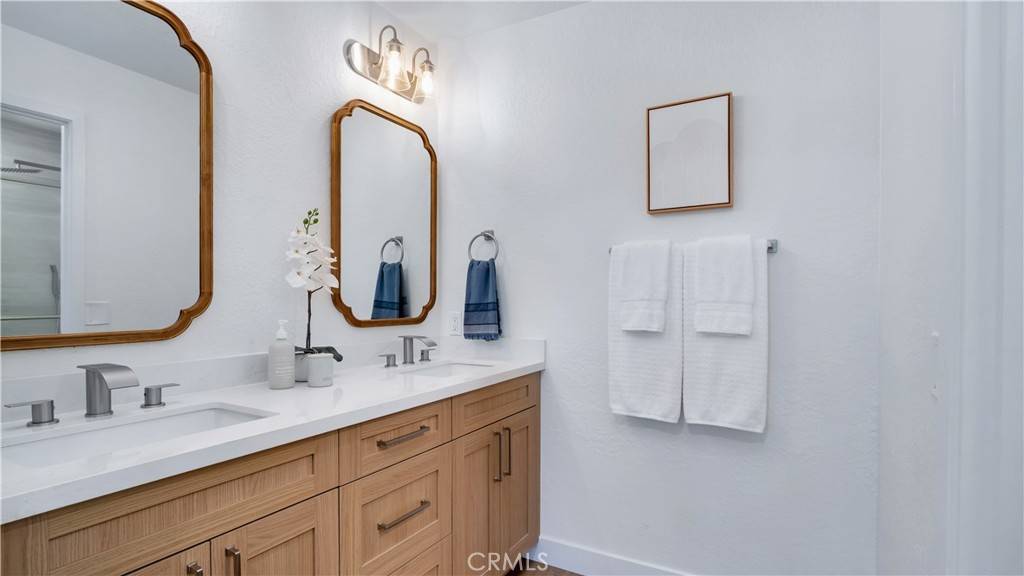 Mission Viejo, CA 92692,27843 Espinoza