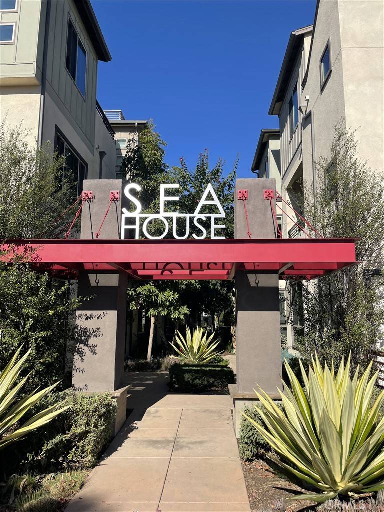 Costa Mesa, CA 92627,1818 Coastal WAY
