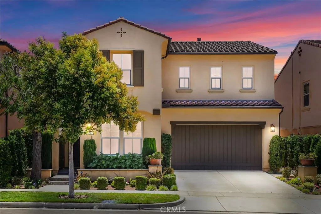 Irvine, CA 92618,26 Los Indios