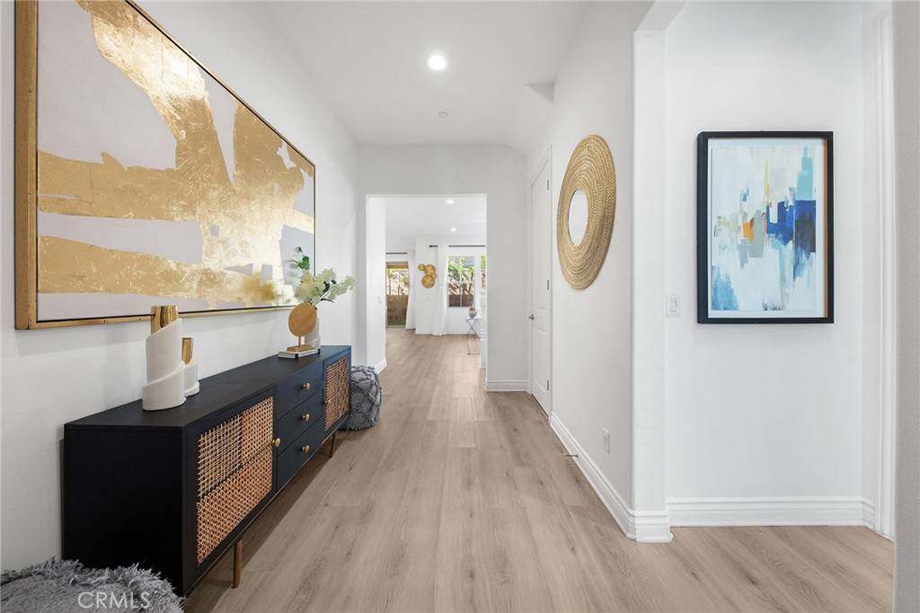 Irvine, CA 92620,119 Cordial