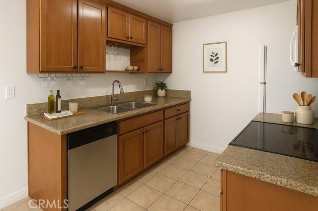 El Cajon, CA 92021,1386 E Madison AVE #21