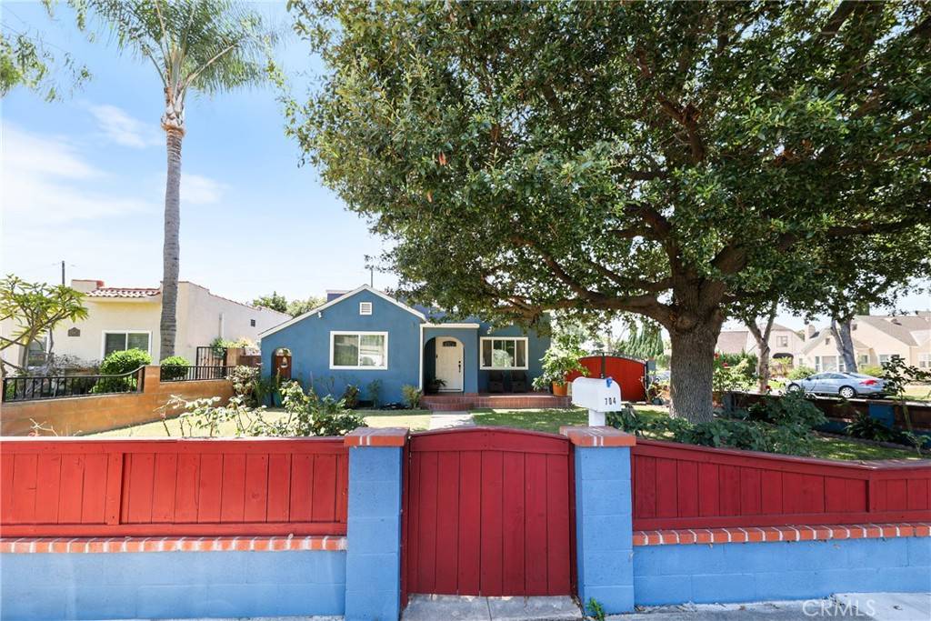 Santa Ana, CA 92701,704 Kilson DR