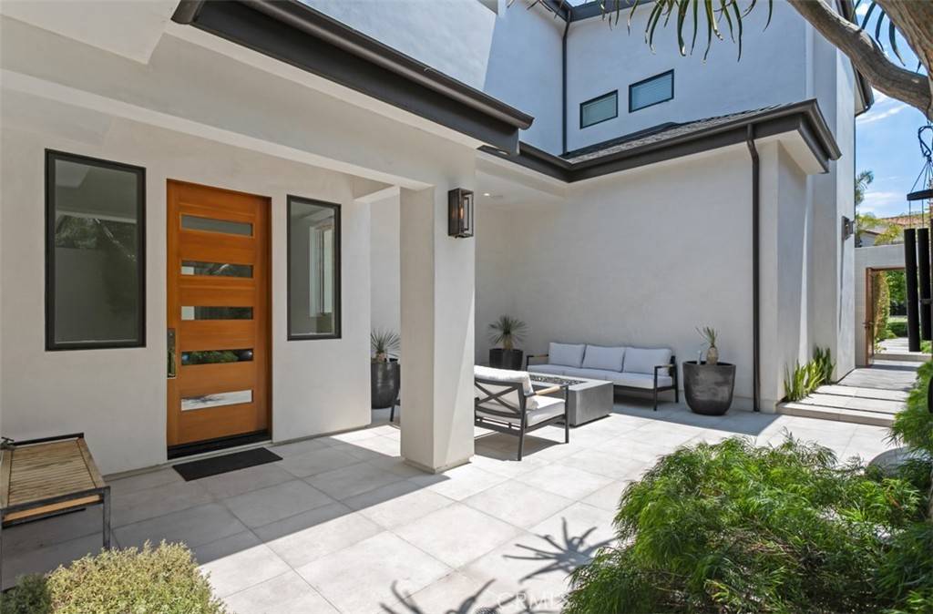 Corona Del Mar, CA 92625,319 1/2 Jasmine AVE