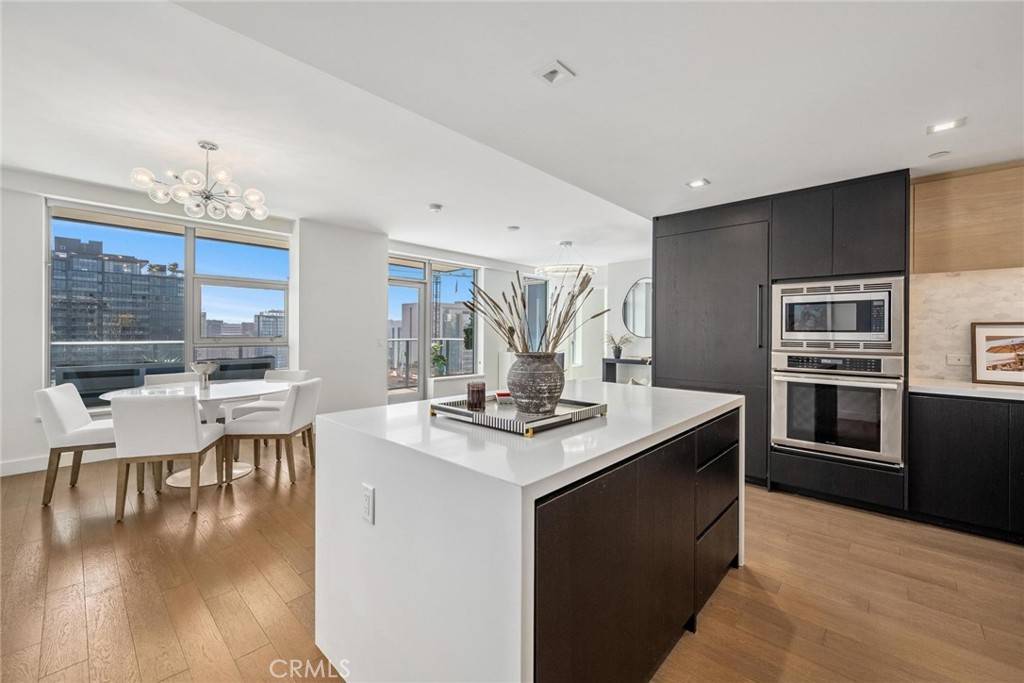 San Diego, CA 92101,1388 Kettner BLVD #3303