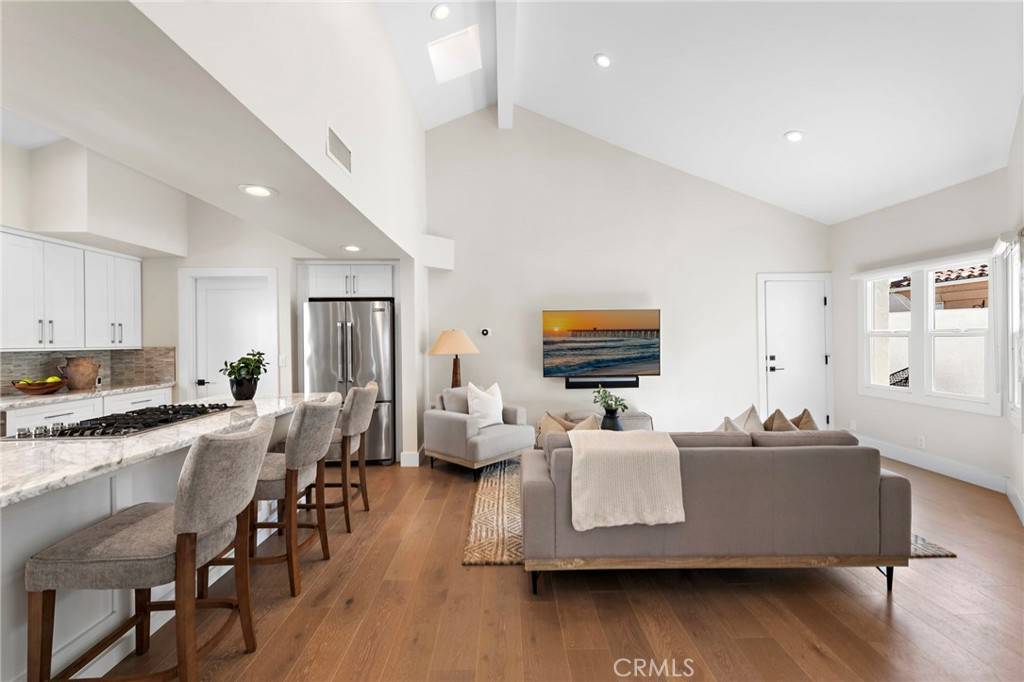 San Clemente, CA 92672,517 Avenida Del Verdor