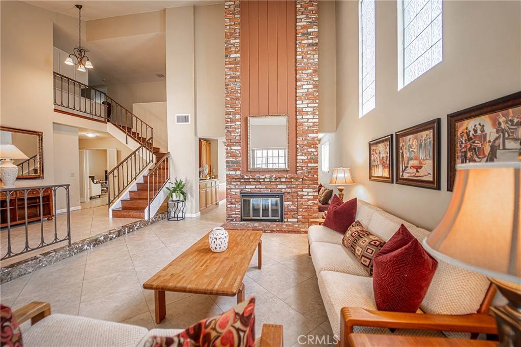 Mission Viejo, CA 92691,24612 Artemia Ave