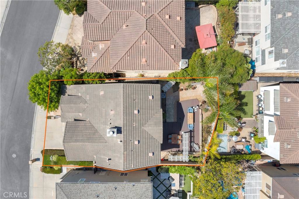 Huntington Beach, CA 92649,16826 Pembrook LN