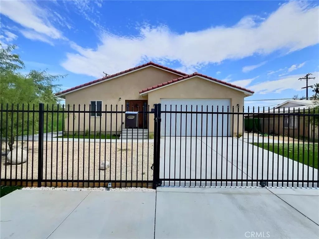 Palm Springs, CA 92262,378 W Rosa Parks RD