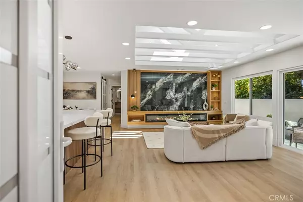 Laguna Woods, CA 92637,3253 San Amadeo #P