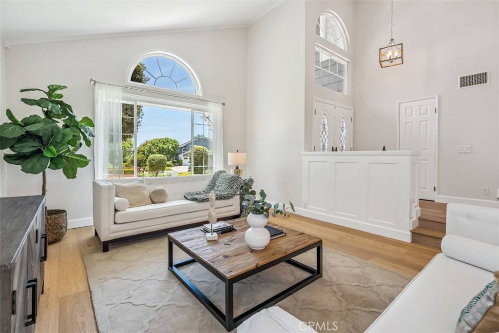 Laguna Niguel, CA 92677,9 Phillips Circle