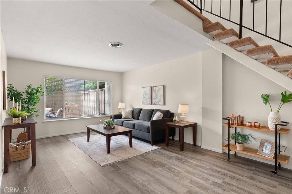 Huntington Beach, CA 92646,9846 Villa Pacific DR