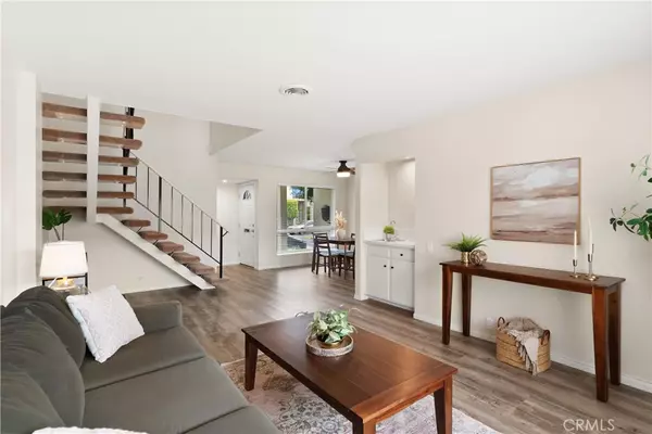 Huntington Beach, CA 92646,9846 Villa Pacific DR