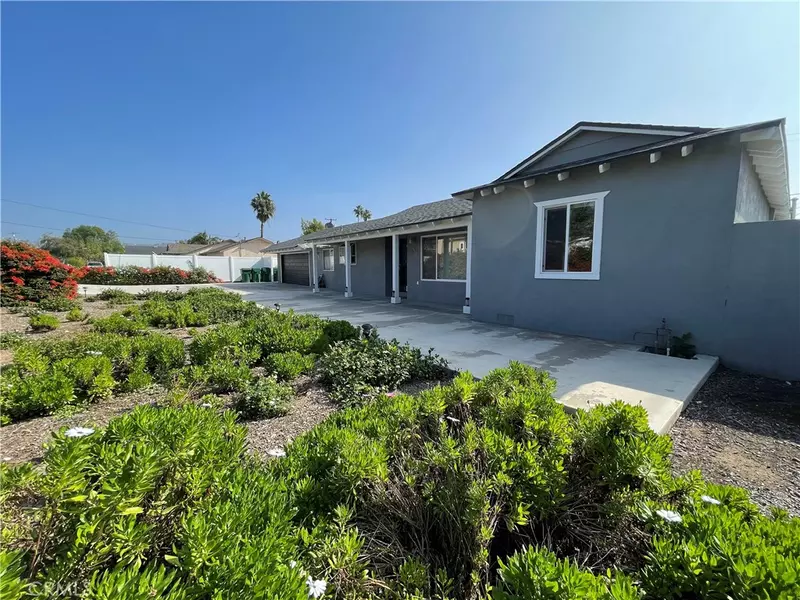 18742 Dodge AVE, North Tustin, CA 92705
