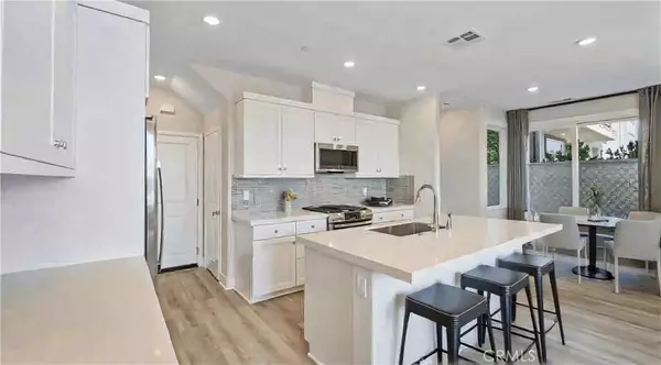 Irvine, CA 92618,442 lobata