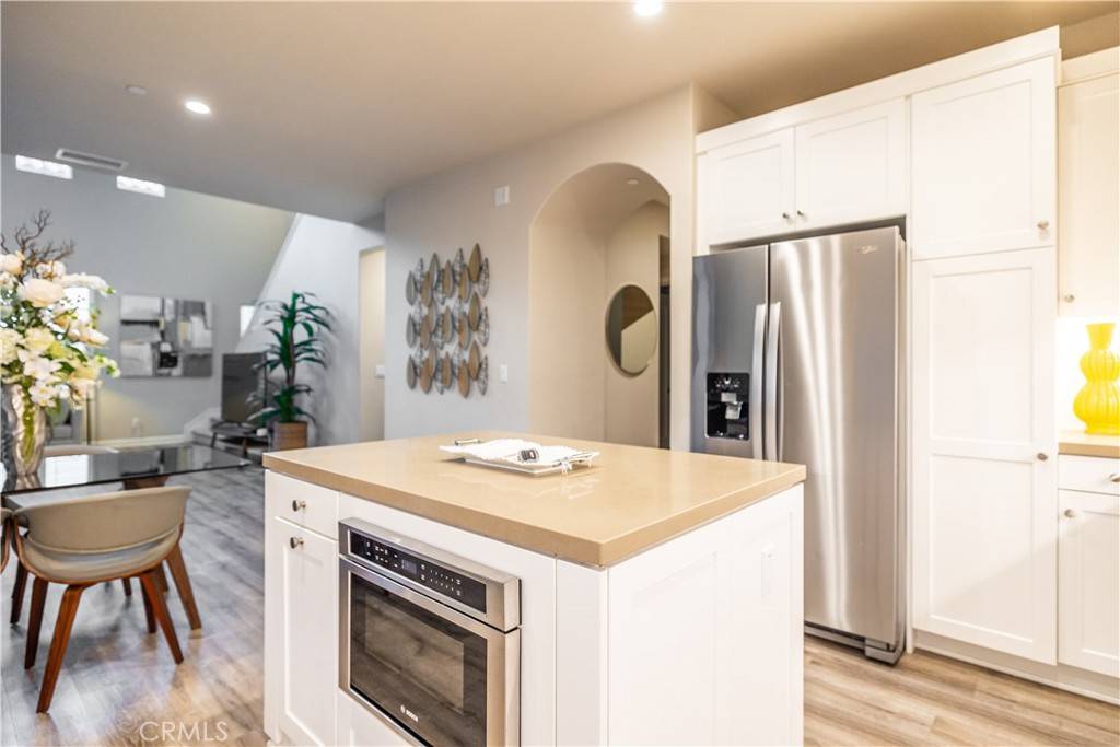Irvine, CA 92618,114 Falcon Ridge