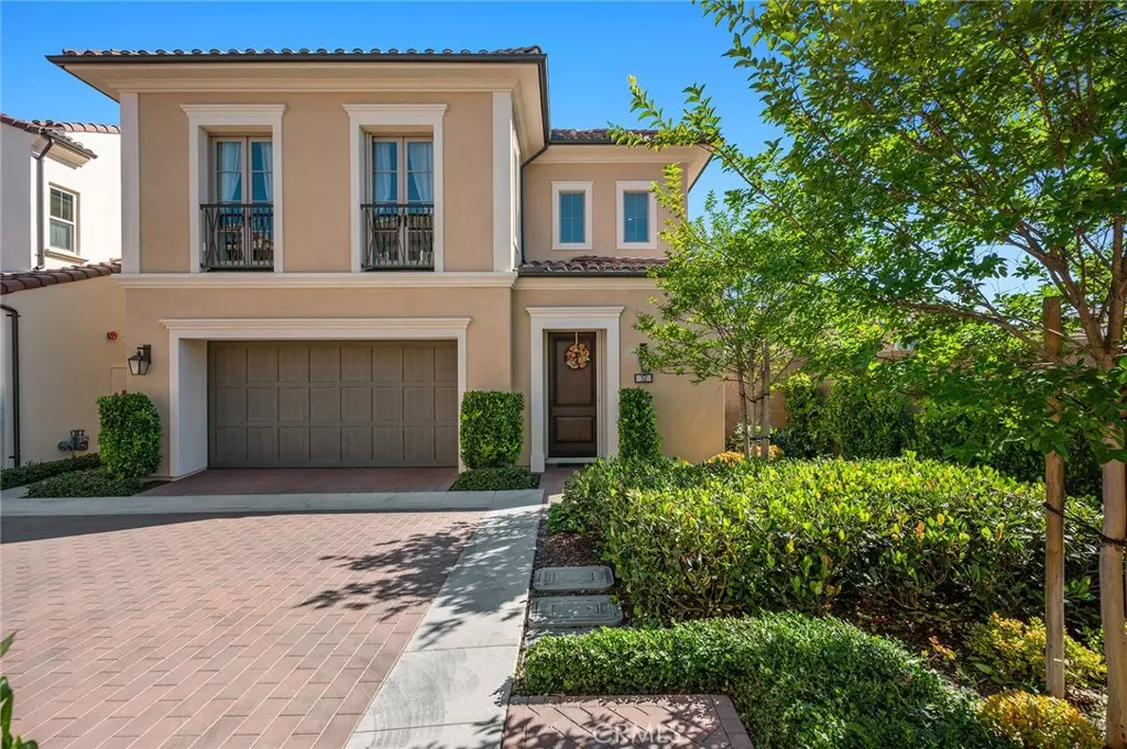 Irvine, CA 92618,152 Plum Lily
