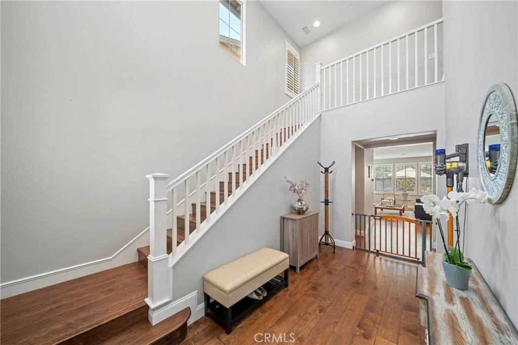 Irvine, CA 92618,132 Carrotwood