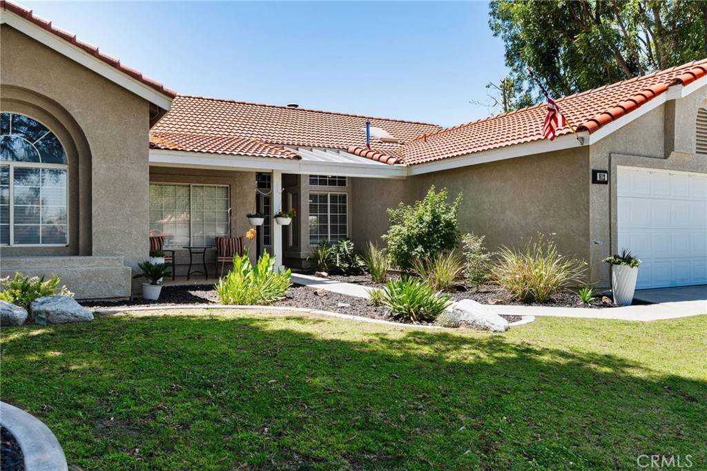 Bakersfield, CA 93314,812 Mazatlan DR
