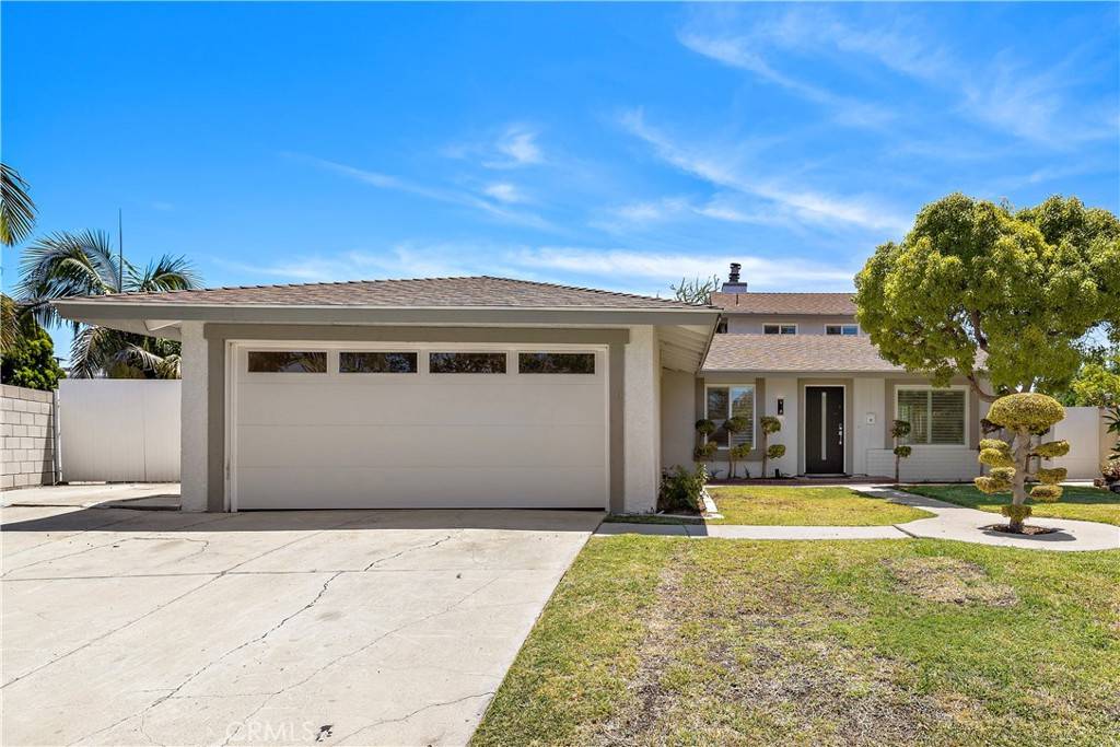 822 E Borchard AVE, Santa Ana, CA 92707