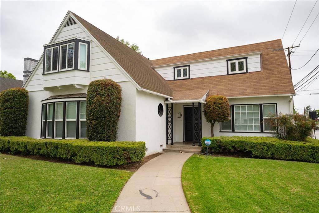 1212 Louise ST, Santa Ana, CA 92703