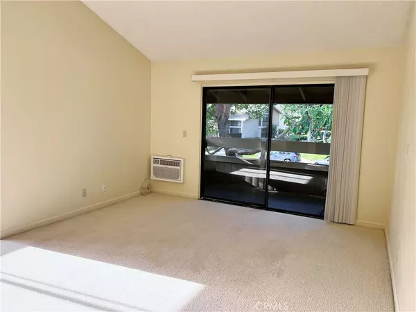 Irvine, CA 92620,222 Springview