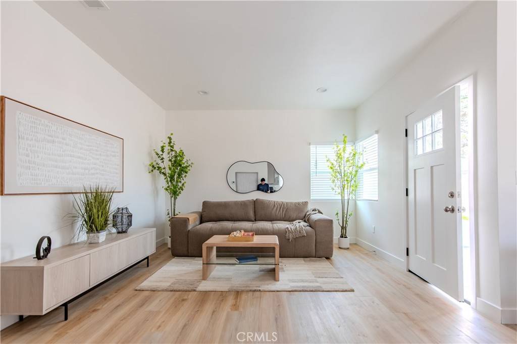 11085 Iris DR, Garden Grove, CA 92840