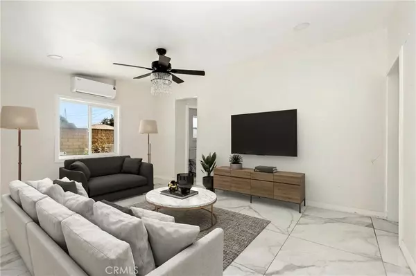 Buena Park, CA 90621,6681 Rostrata AVE