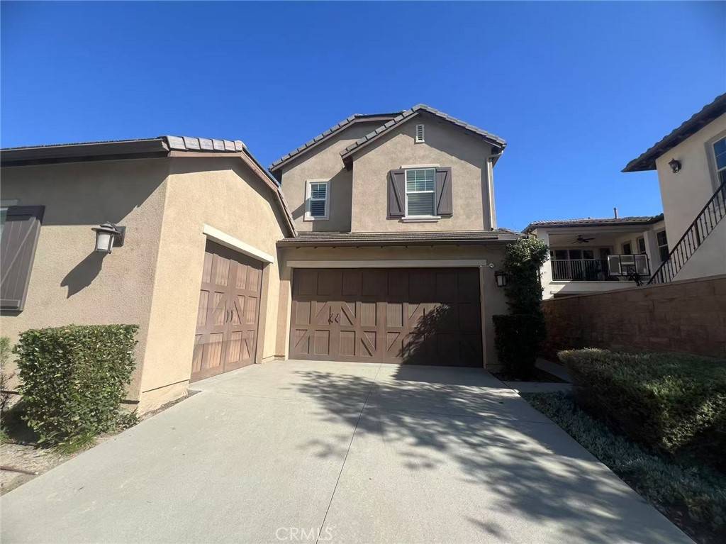Tustin, CA 92782,236 Barnes RD