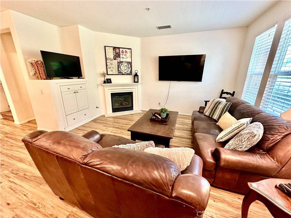 Ladera Ranch, CA 92694,12 Martino