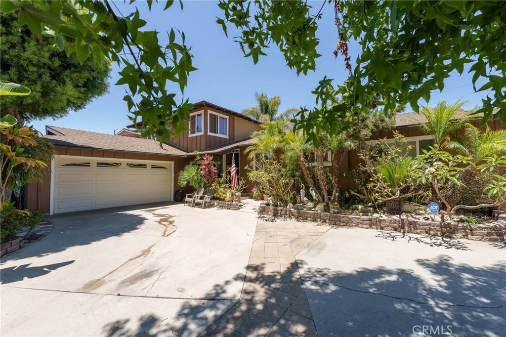 1217 Woodbury DR, Harbor City, CA 90710
