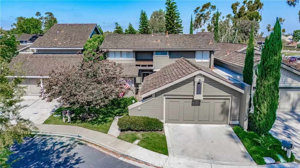 Irvine, CA 92604,14 BRIDGEWOOD #22