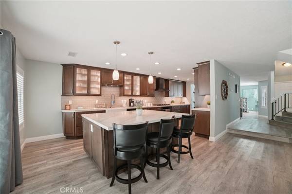 25231 Grovewood, Lake Forest, CA 92630
