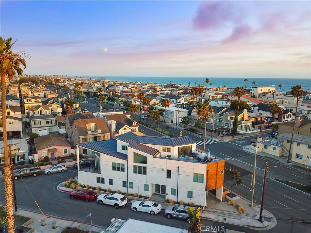 Newport Beach, CA 92663,4405 Channel PL