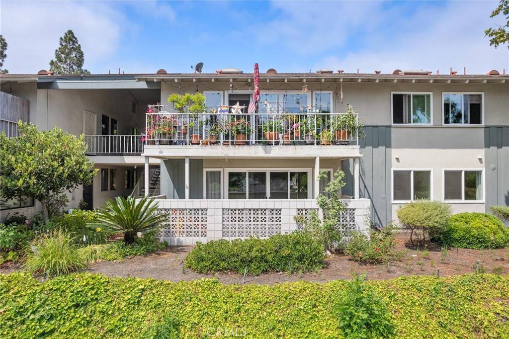 46 Calle Aragon #F, Laguna Woods, CA 92637