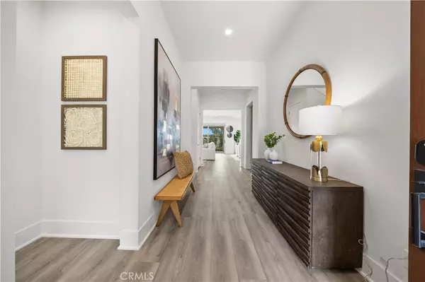 Irvine, CA 92602,59 Longchamp