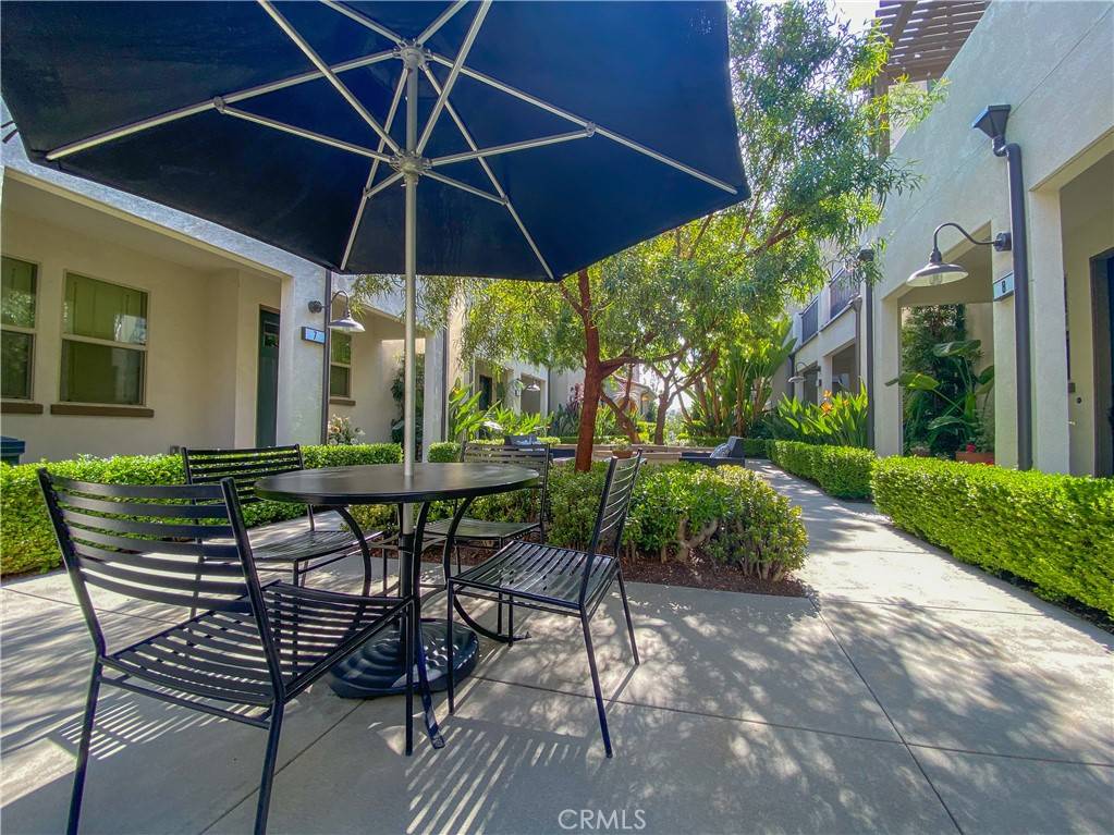 Rancho Mission Viejo, CA 92694,5 Abarrota ST
