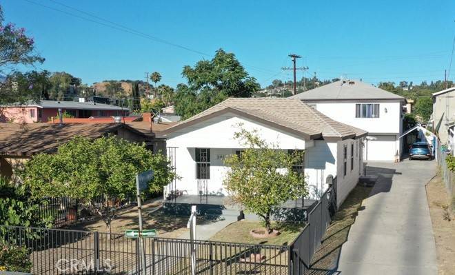 301 S Avenue 55, Los Angeles, CA 90042