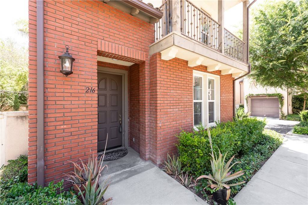 216 Tall Oak, Irvine, CA 92603
