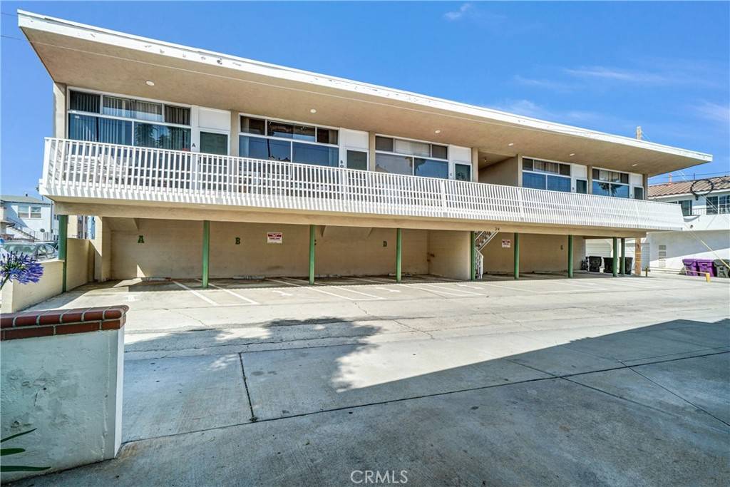 Long Beach, CA 90803,24 Roswell AVE
