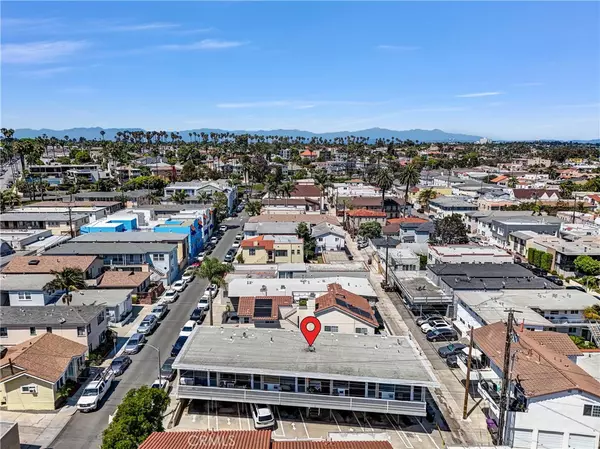 Long Beach, CA 90803,24 Roswell AVE