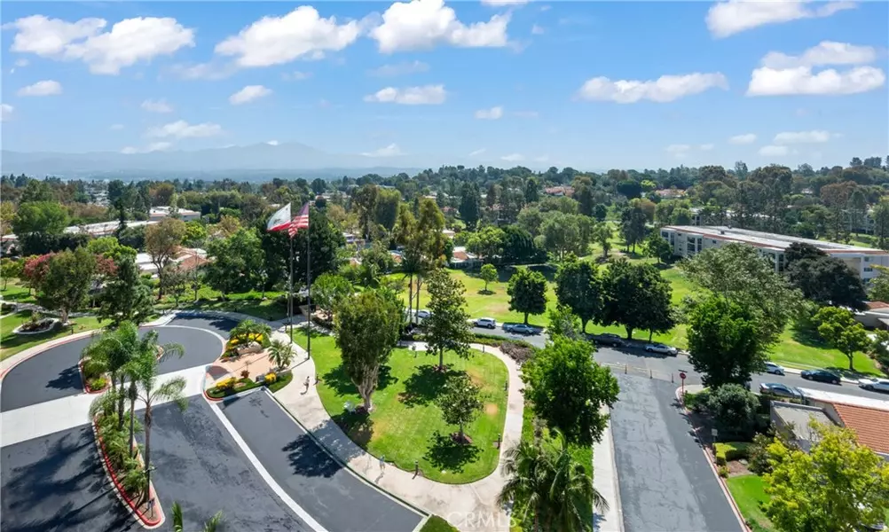 24055 W Paseo Del Lago #962, Laguna Woods, CA 92637