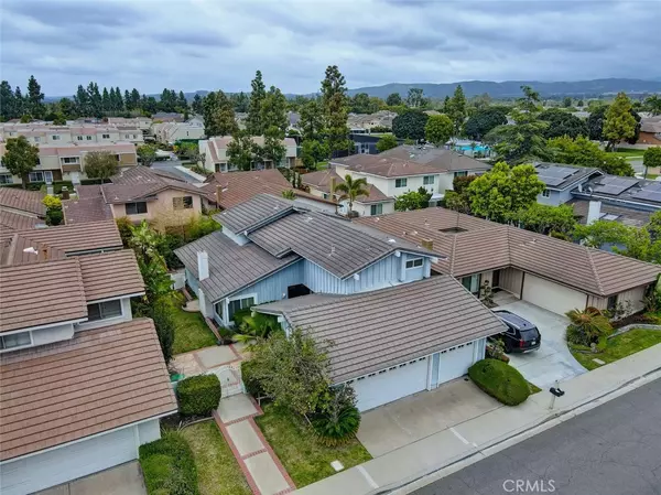 Irvine, CA 92604,8 Sparrowhawk