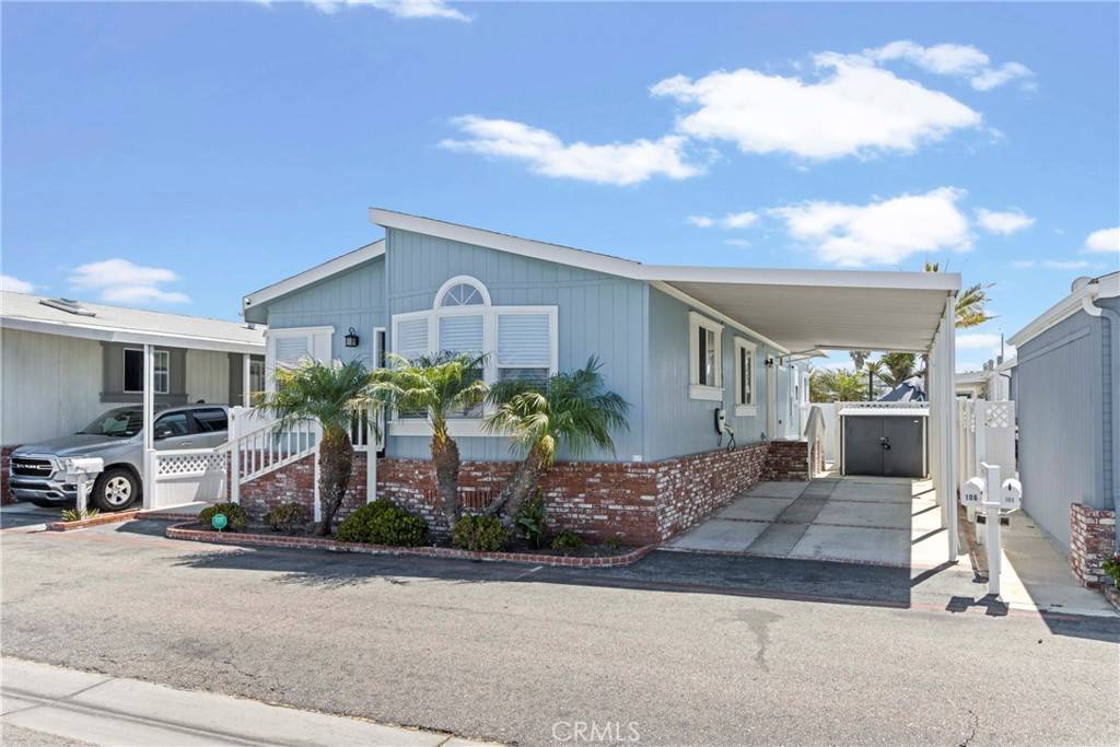 Huntington Beach, CA 92648,20701 Beach BLVD #106