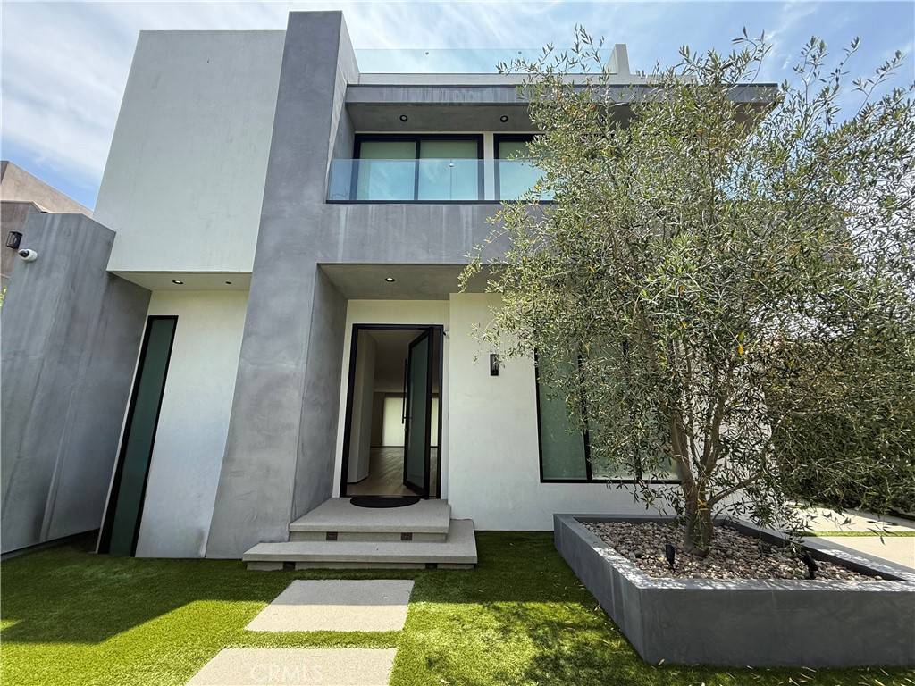 Los Angeles, CA 90048,6430 Drexel AVE