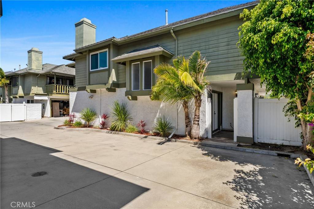 Costa Mesa, CA 92627,2231 Pacific AVE #14