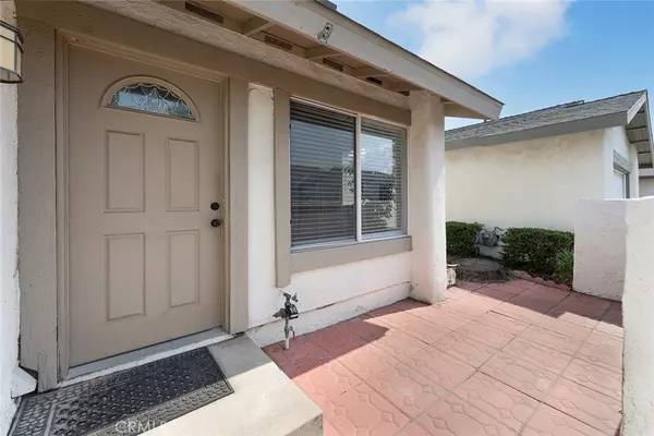 Yorba Linda, CA 92886,19961 Wrightwood CT #26
