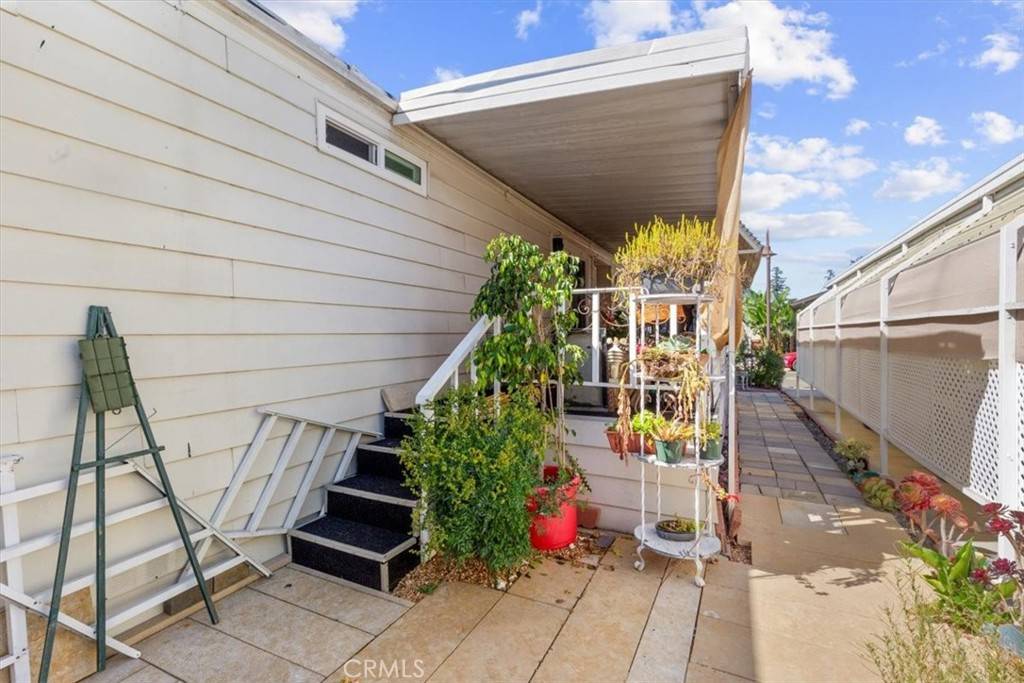 Irvine, CA 92618,14851 Jeffrey RD #248